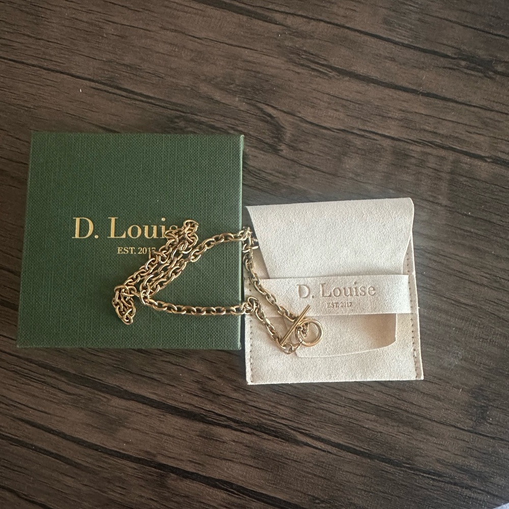 Chic Gold Chain Necklace and Bracelet Set
